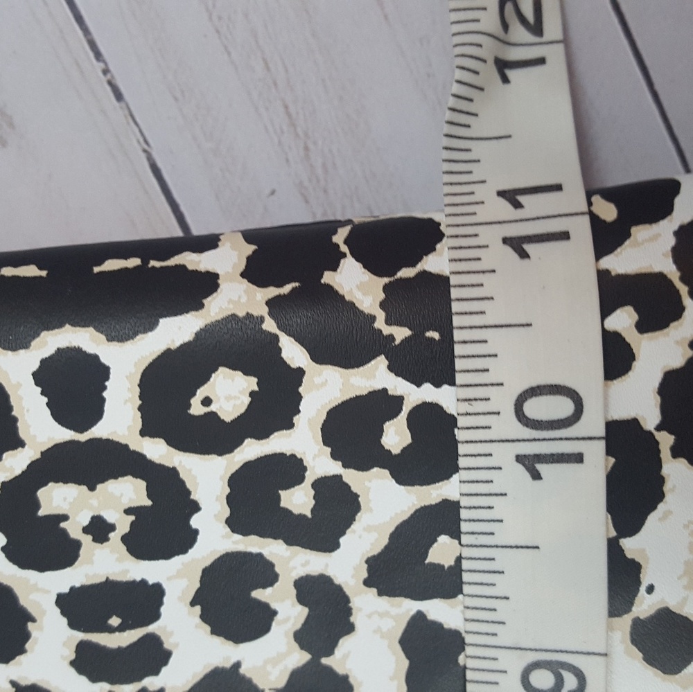 Macbeth Collection purse - Picture 6 of 6